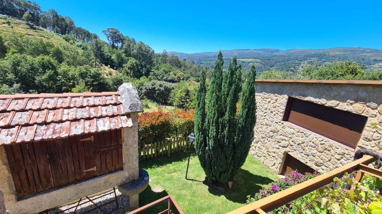 Casa Rural O Carballo Da Pedra La Caniza Kültér fotó